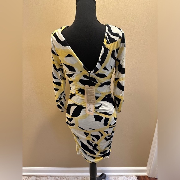NWT ROBERTO CAVALLI GATHERED YELLOW BLACK AND WHITE PRINT V NECK MINI DRESS - Picture 3 of 3